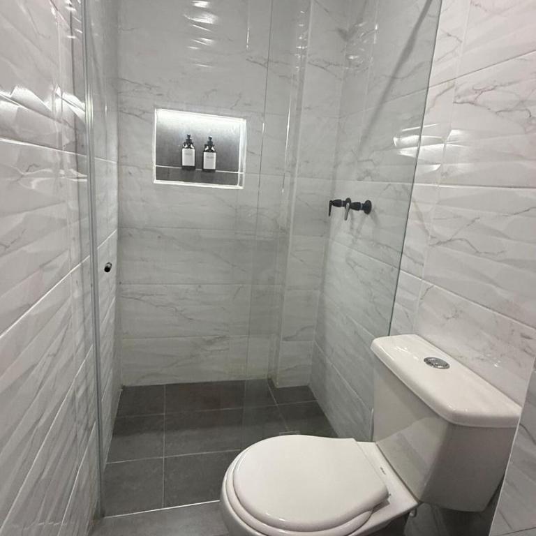 Apartment 5 minutes from the airport, stadium and Unicentro - Two-Bedroom Apartment - 2