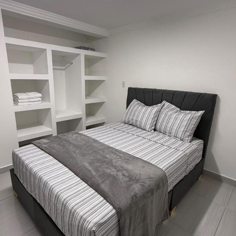 Apartment 5 minutes from the airport, stadium and Unicentro - Two-Bedroom Apartment - 5
