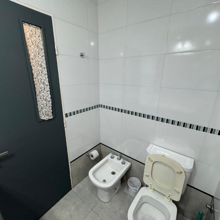 Amplio y Luminoso Departamento Arenales - One-Bedroom Apartment with Balcony and Mountain View - 8