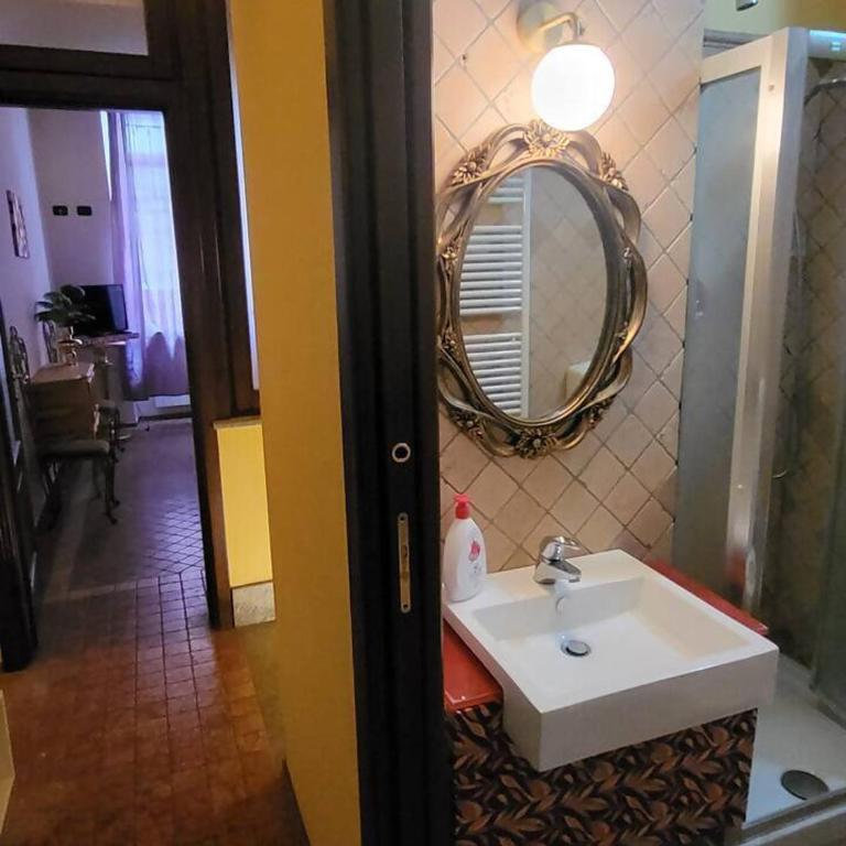 Suite Porta Nuova · Ospedali · Self Check-in wifi - Appartamento con 1 Camera da Letto - 16