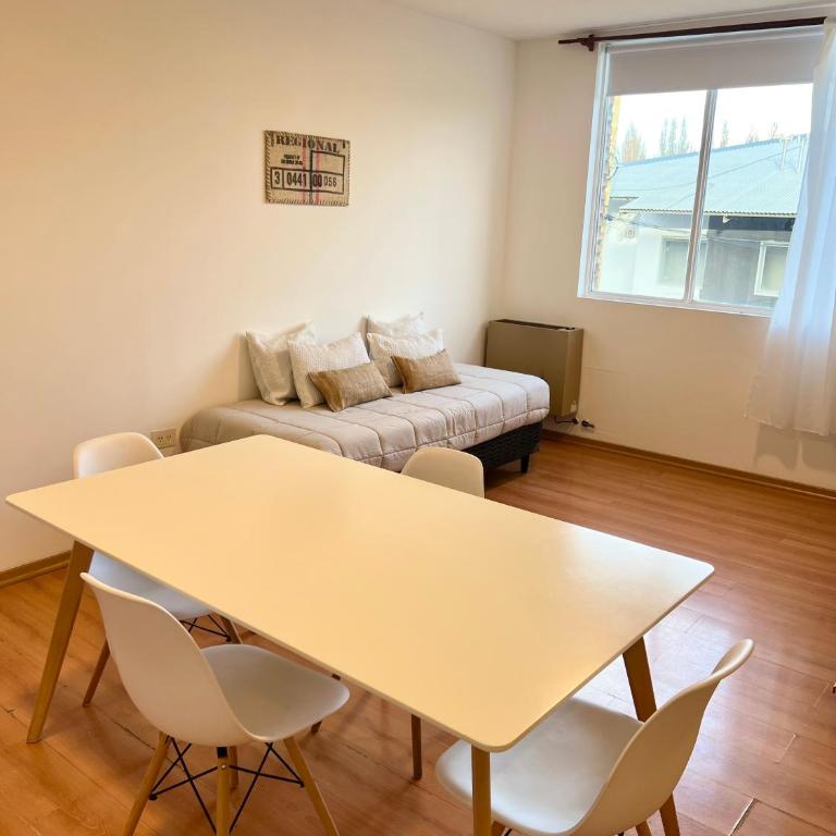 Amplio departamento renovado en el centro de la ciudad - Apartamento de 2 dormitorios - 23