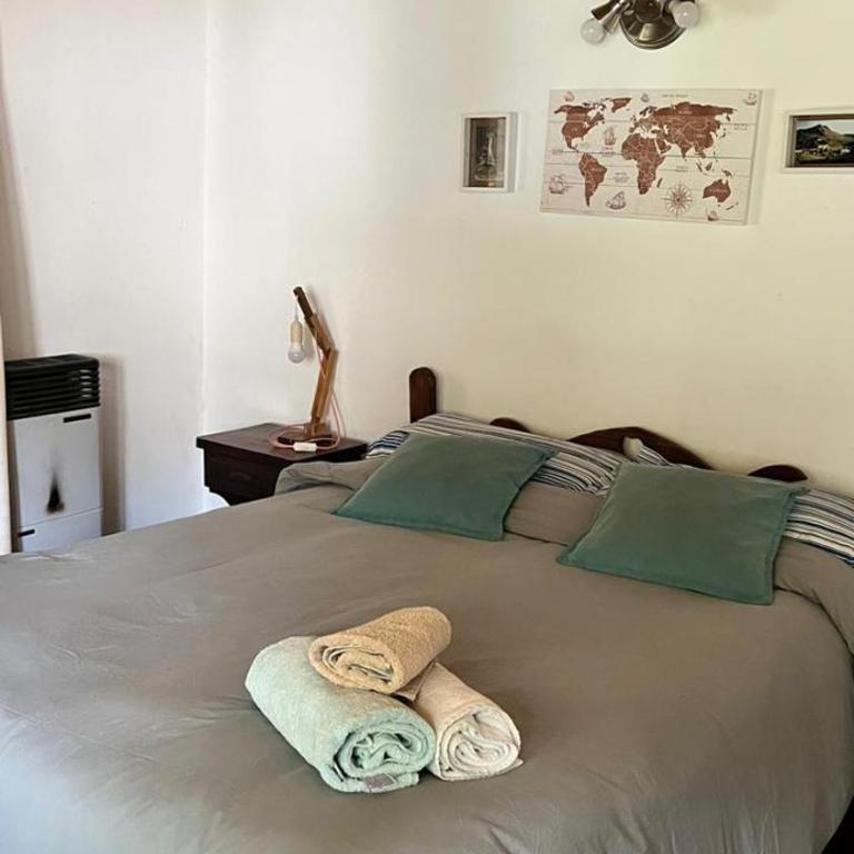 Hostel Cumbrecita Planeta - Habitación Triple con balcón - 11