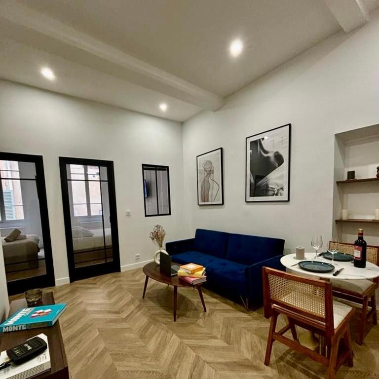 Luxueux Logement à 2 pas de la mer, Vieille ville - Appartement 2 Chambres - 2