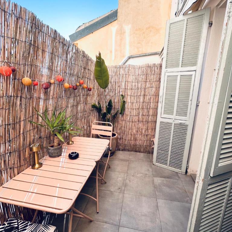 Studio Cocooning avec terrasse au calme Quartier Les Musiciens Mer à 7 minutes à pieds - Appartement 1 Chambre - 4