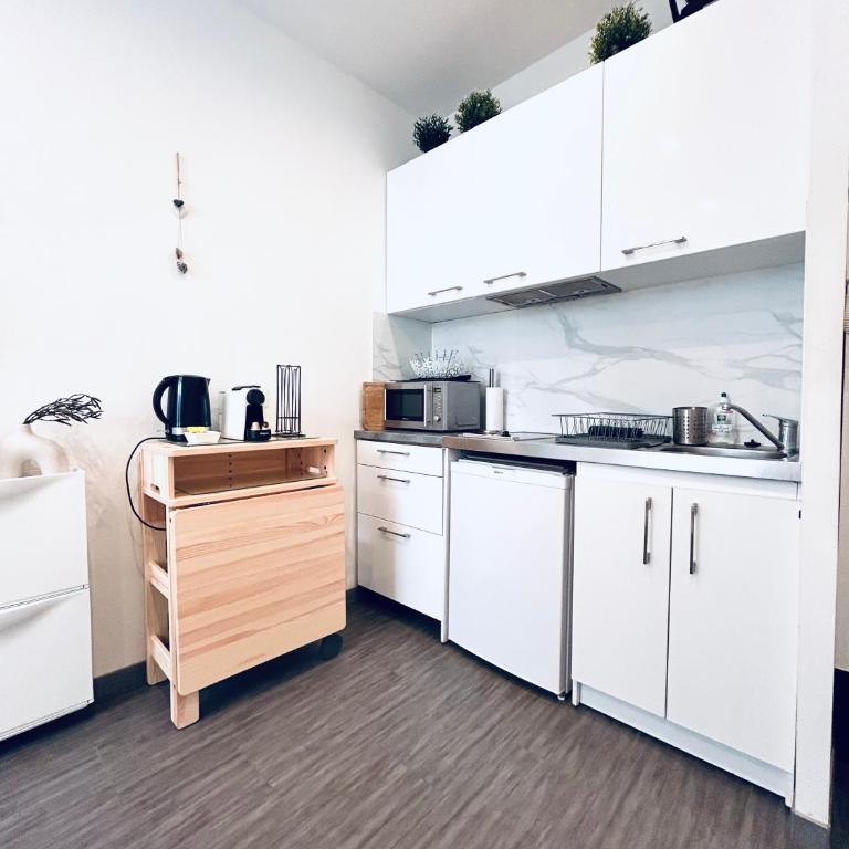 Studio Cocooning avec terrasse au calme Quartier Les Musiciens Mer à 7 minutes à pieds - Appartement 1 Chambre - 9