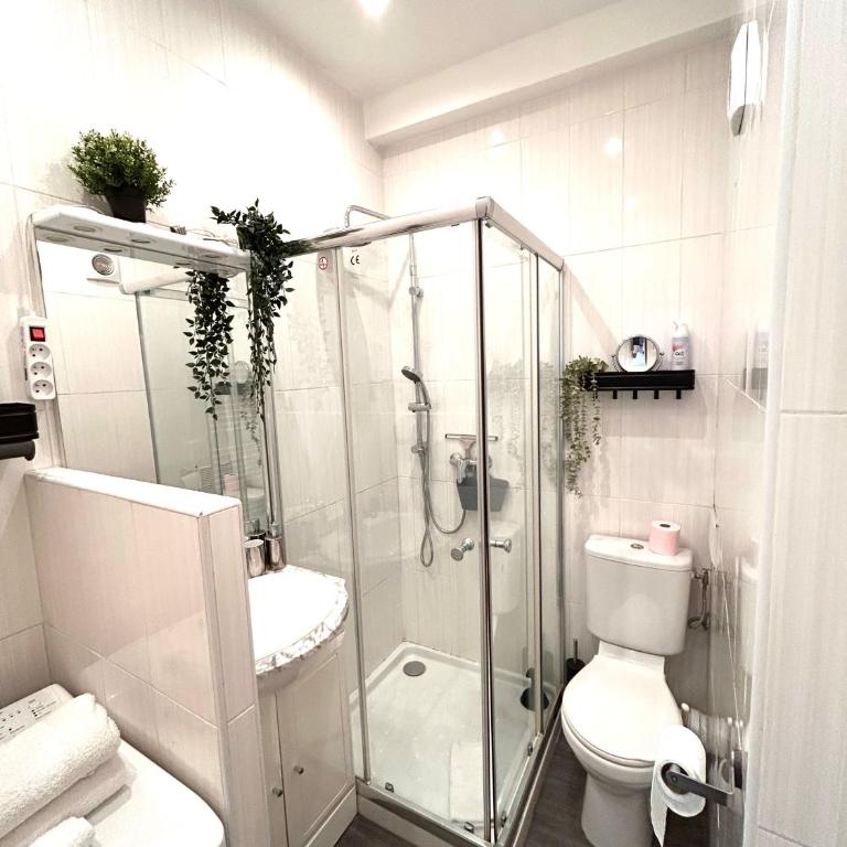 Studio Cocooning avec terrasse au calme Quartier Les Musiciens Mer à 7 minutes à pieds - Appartement 1 Chambre - 11