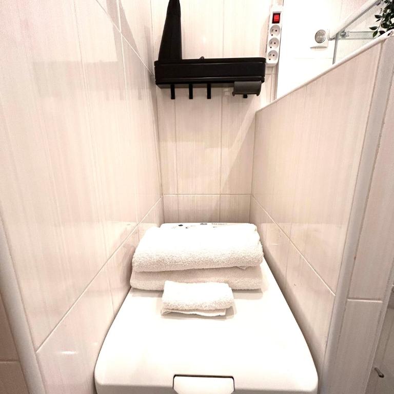 Studio Cocooning avec terrasse au calme Quartier Les Musiciens Mer à 7 minutes à pieds - Appartement 1 Chambre - 13