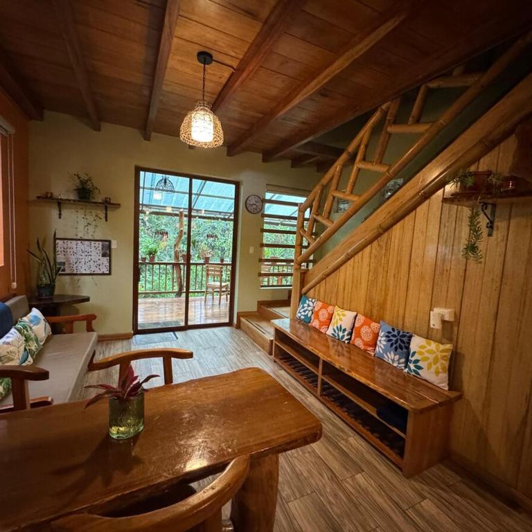 Casa Mandarina-Lush riverside cloud forest home- walk to town - Five-Bedroom House - 15