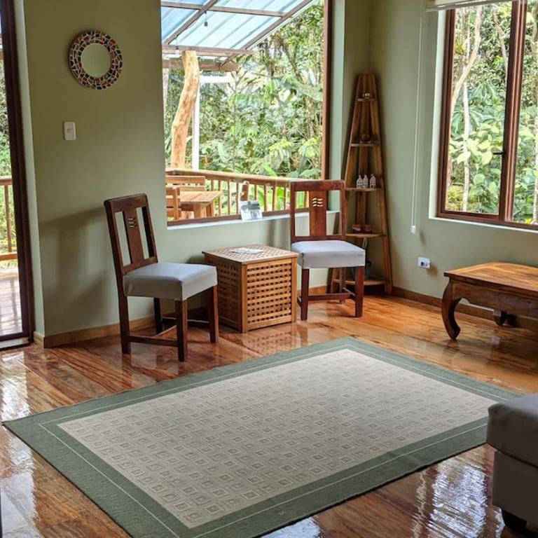 Casa Mandarina-Lush riverside cloud forest home- walk to town - Five-Bedroom House - 53