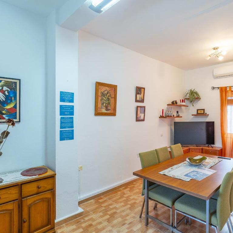 Cubo's King Apartment & Terrace - Apartment - 8