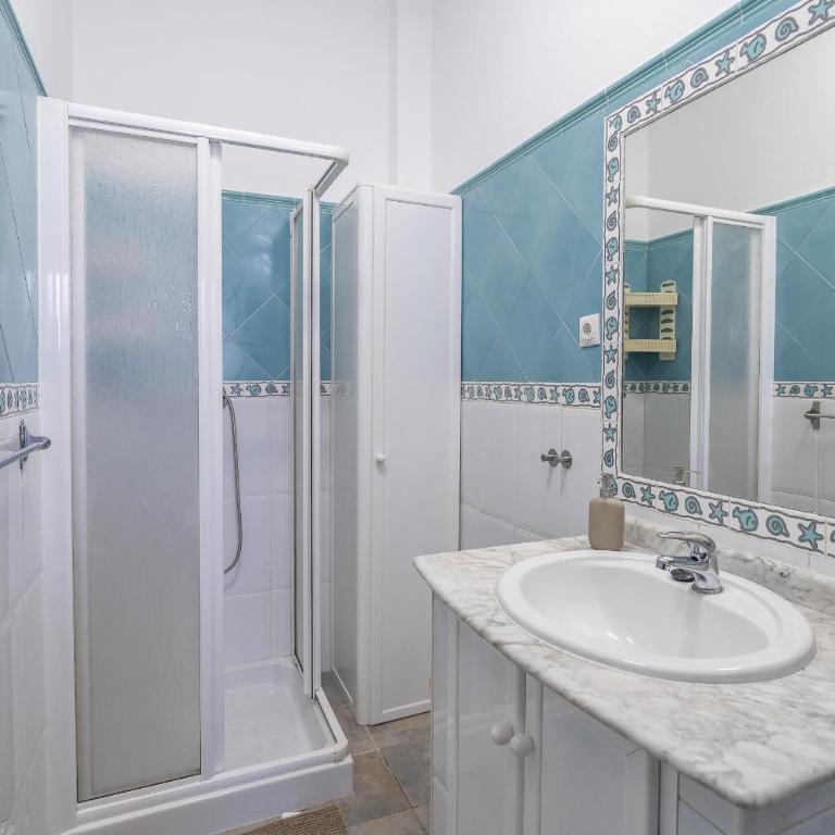 Cubo's King Apartment & Terrace - Apartment - 19