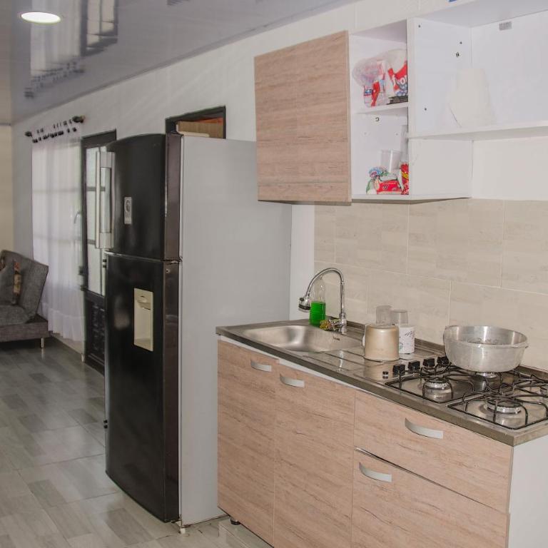 El descanso - Three-Bedroom House - 11