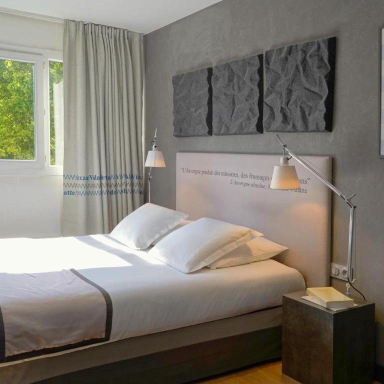 Hotel Litteraire Alexandre Vialatte, BW Signature Collection - Chambre Lit Queen-Size Confort - Non-Fumeurs - 5