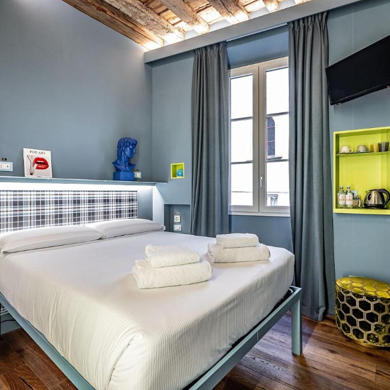 Pop Tower Florence - Small Double Room - Second floor - 1