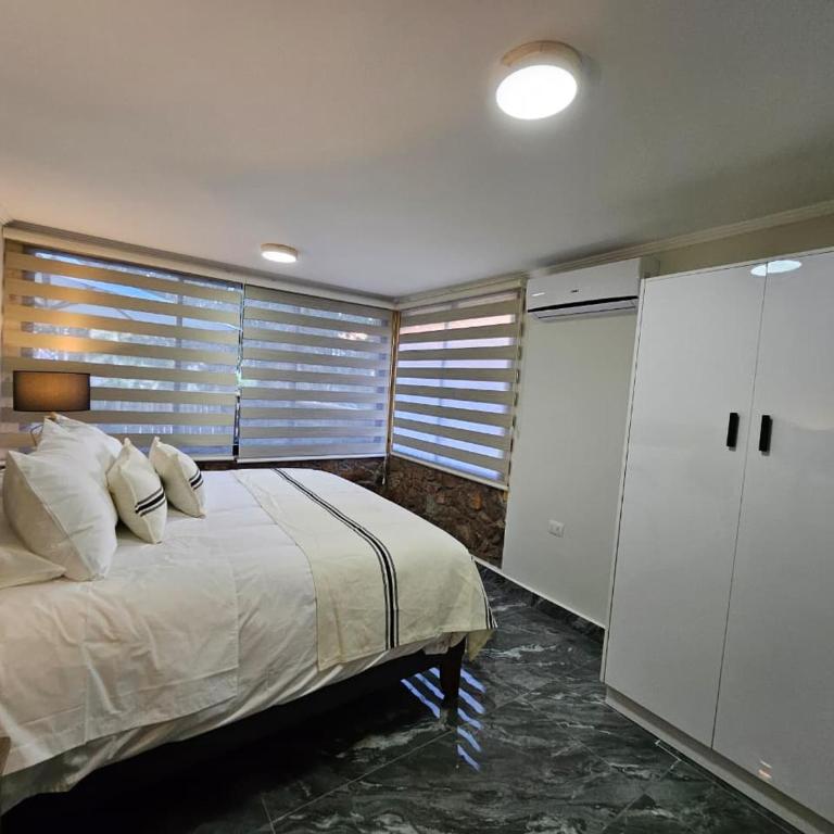 Hotel Dorys de Lourdes - Three-Bedroom Villa - 1