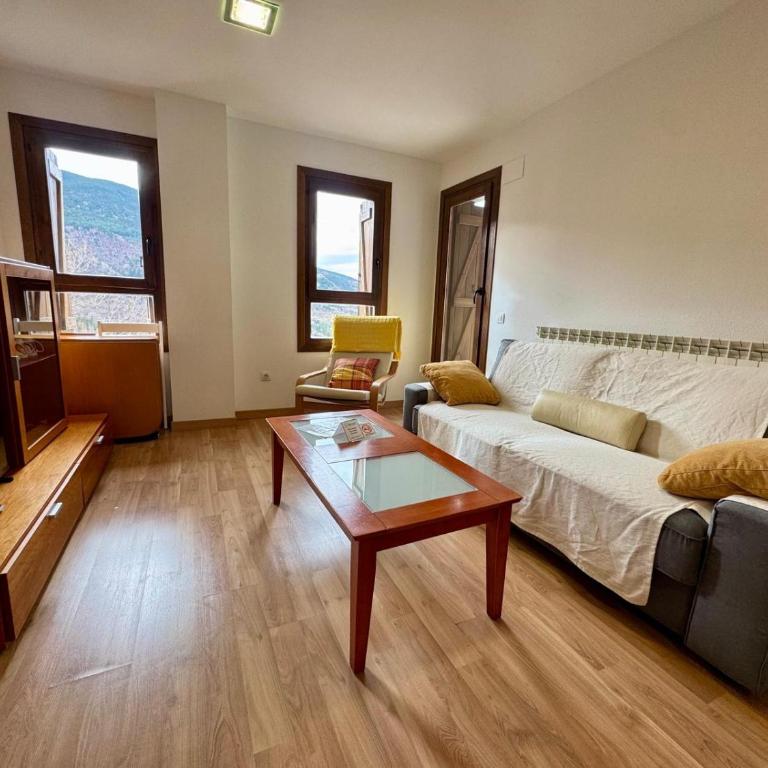 C17 - Edif Aigualluts - Villmor - Apartamento de 2 dormitorios - 4