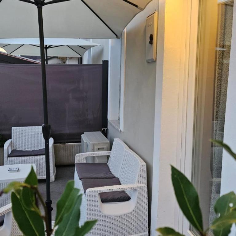 Superior Suite, Villa Joy Verona, Luxury Romantic Suite with Jacuzzi, near City Center - Appartamento - 14