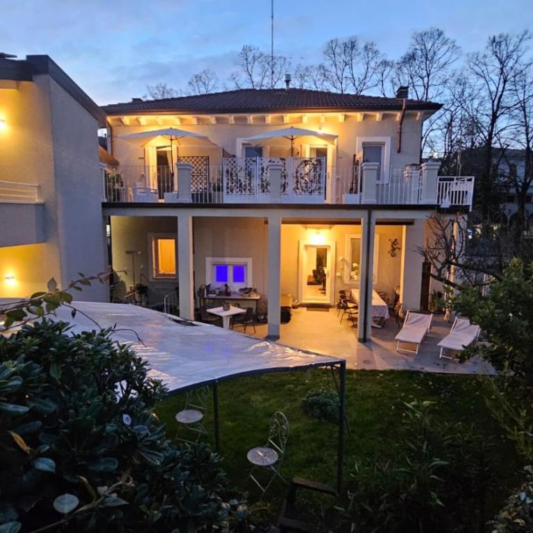 Lovely Suite, Villa Joy Verona , Luxury Romantic Suite with Jacuzzi, City Center - Appartamento - 29
