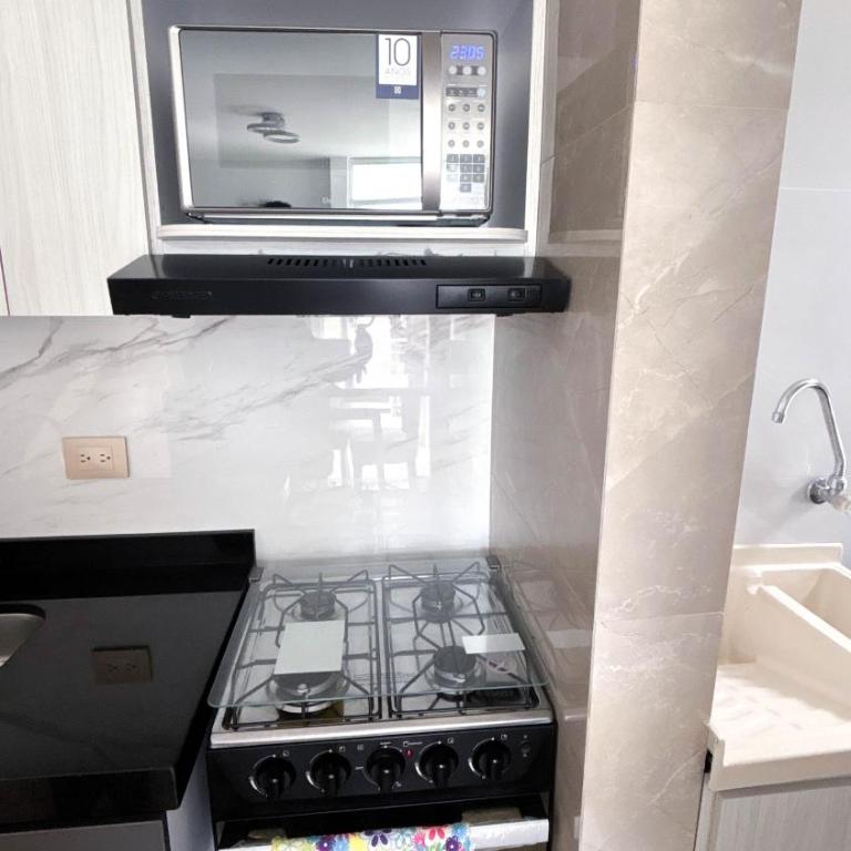Apartamento Rodadero Playa - Two-Bedroom Apartment - 25