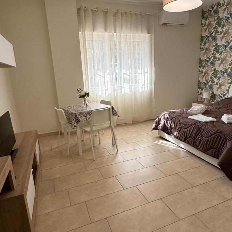 De La Salle Apartment - One-Bedroom Apartment - 10