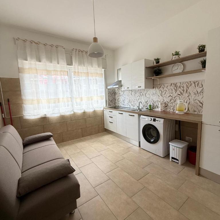 De La Salle Apartment - One-Bedroom Apartment - 18