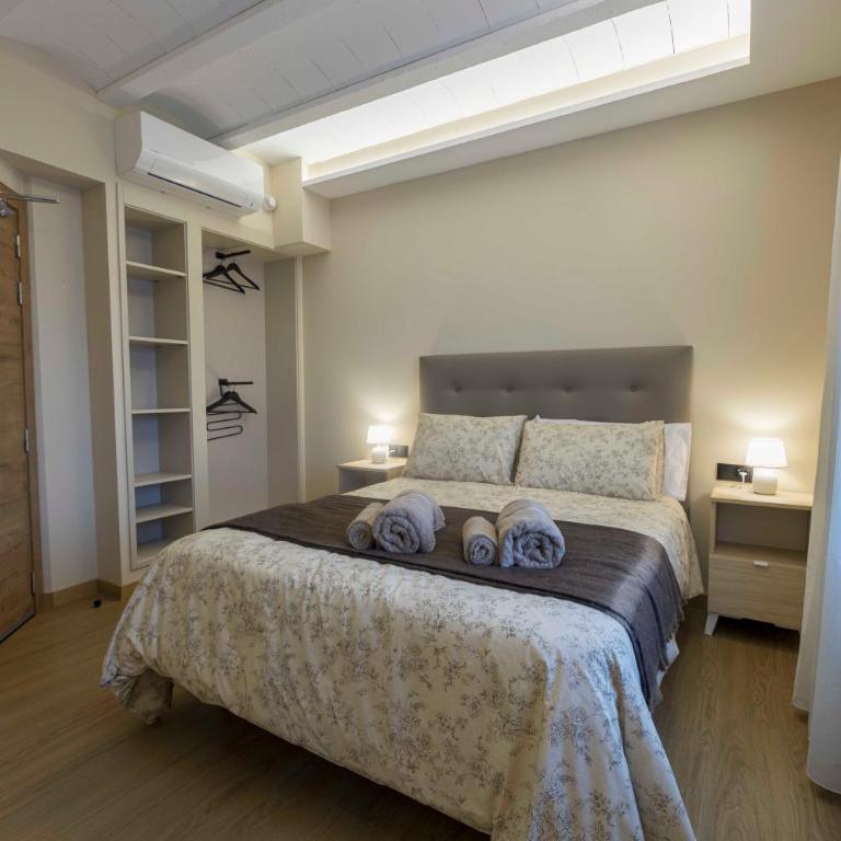 Portal Fosc Suites - Habitación Doble con bañera de hidromasaje - 14