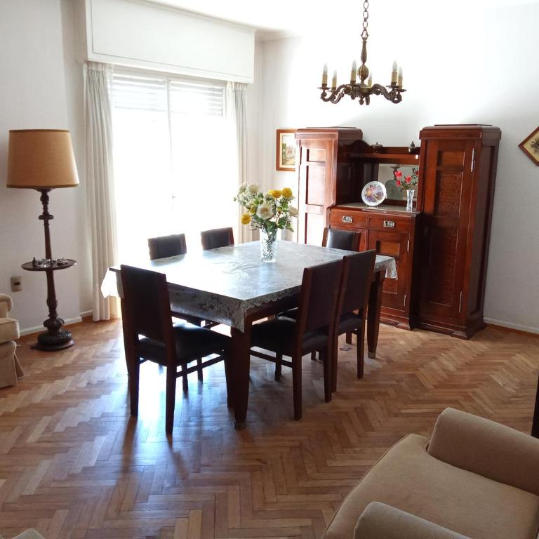 Hermoso y acogedor apartamento de 3 dormitorios - Three-Bedroom Apartment - 8