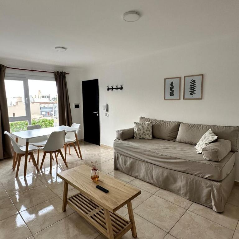 Departamento Roca - Luminoso y bien ubicado - Apartamento de 1 dormitorio - 1