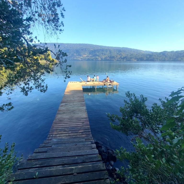 Cabaña Huenehue - Orilla de Lago - Three-Bedroom Vacation Home - 7