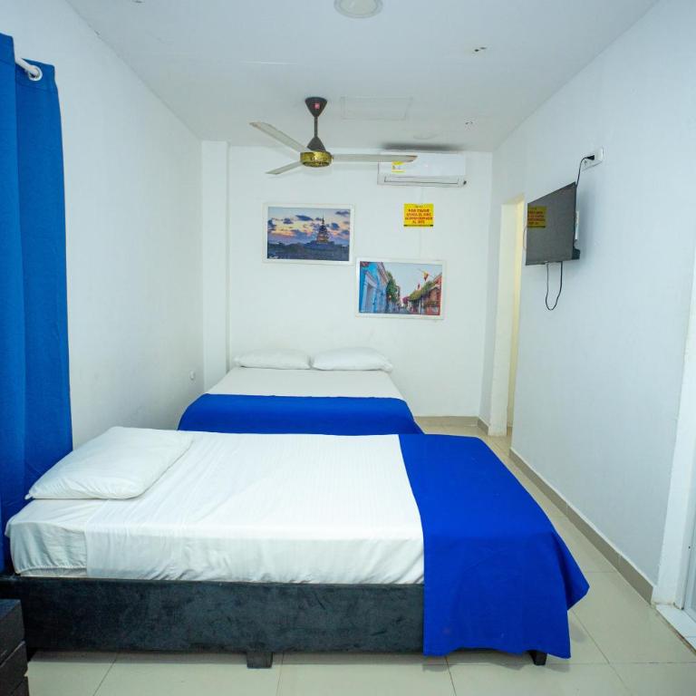 Neos Hotel Cartagena - Habitación Cuádruple con baño privado - 3