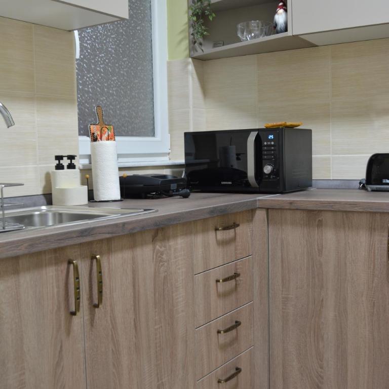 Su Inn apartman - Center with FREE private garage - One-Bedroom Apartment - 8