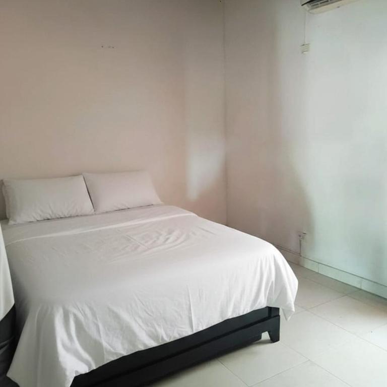 La Cabana de Isaac Boquilla - Two-Bedroom House - 8