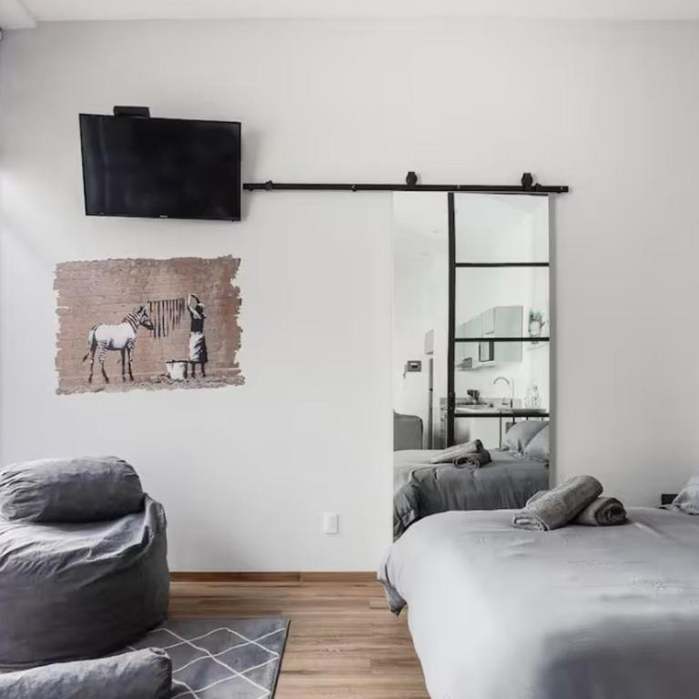 Kasa Nápoles - Apartment with Shower - 12