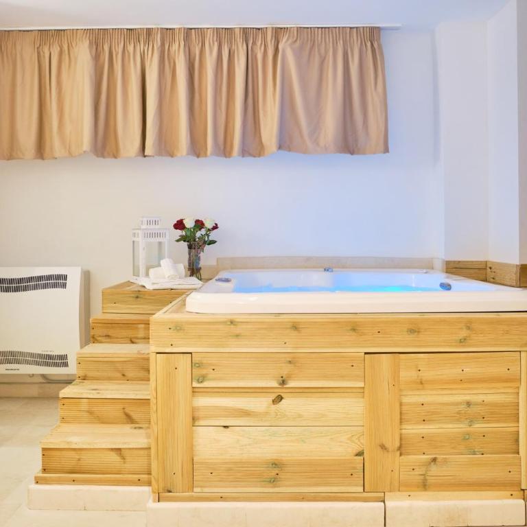 HOTEL BARONE DI MARE - Suite con Vasca Idromassaggio - 4