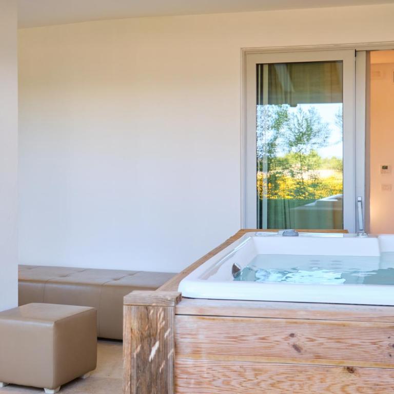 HOTEL BARONE DI MARE - Suite King con Vasca Idromassaggio - 7