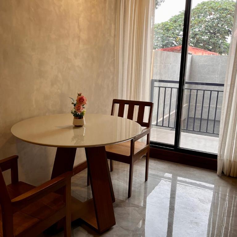 Edificio Suites los Laureles - One-Bedroom Apartment - 5