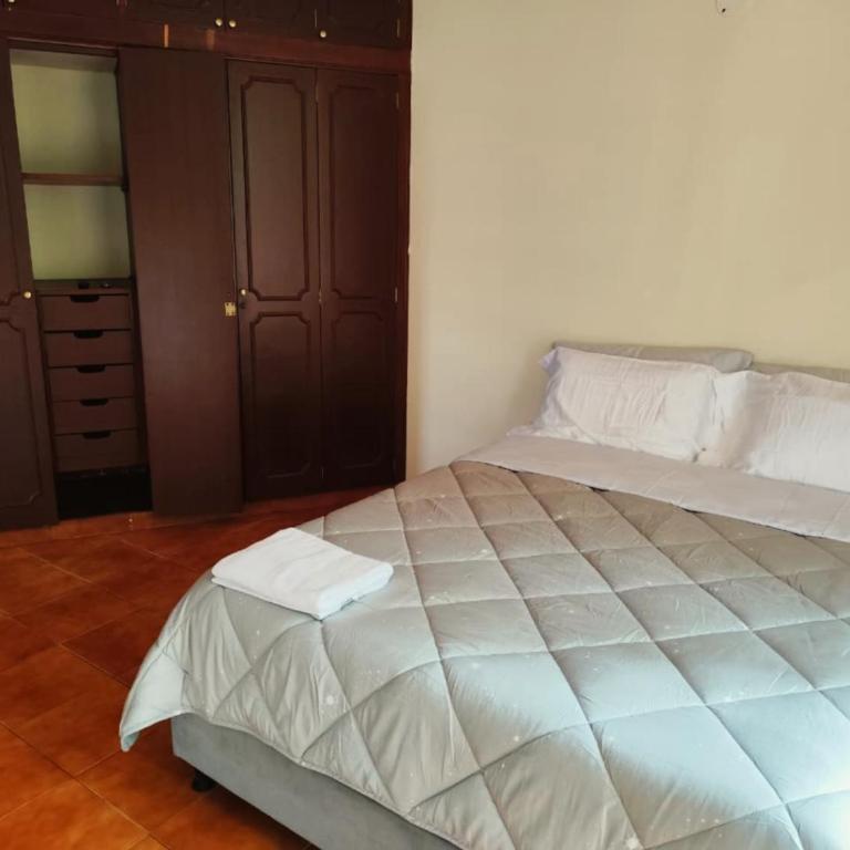 Casa Lili - Alojamiento en Cali - Habitación Doble con balcón - 6