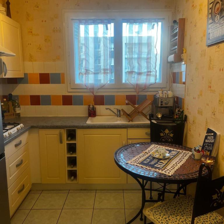 Appartement T3 Parking - Bordeaux - Appartement 2 Chambres - 13