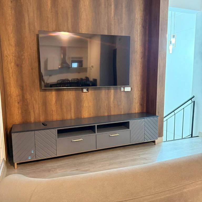 Beautiful penthouse in the heart of Miraflores - Two-Bedroom Deluxe Apartment - 2