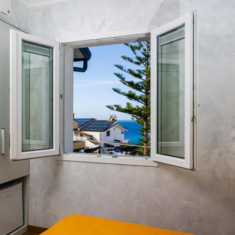 Tropea Solemare - Double Room with Sea View - 7