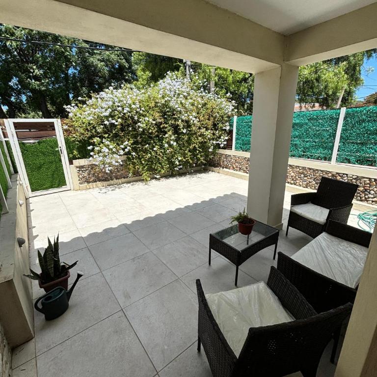 Casa a 3 cuadras del mar- Piriápolis - Two-Bedroom House - 2
