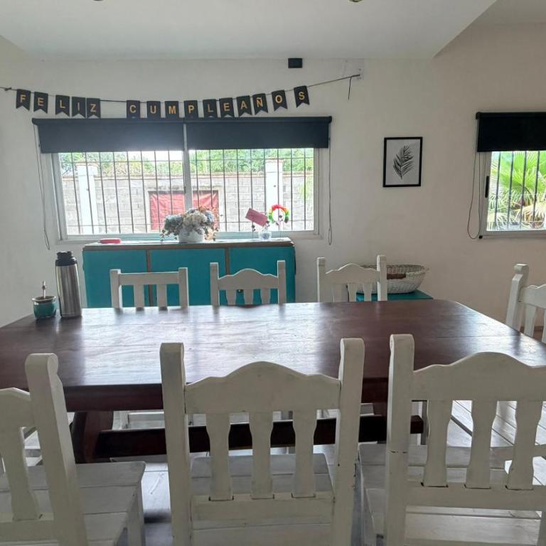 Casa quinta pileta y parrilla en General Rodríguez - Three-Bedroom Villa - 12