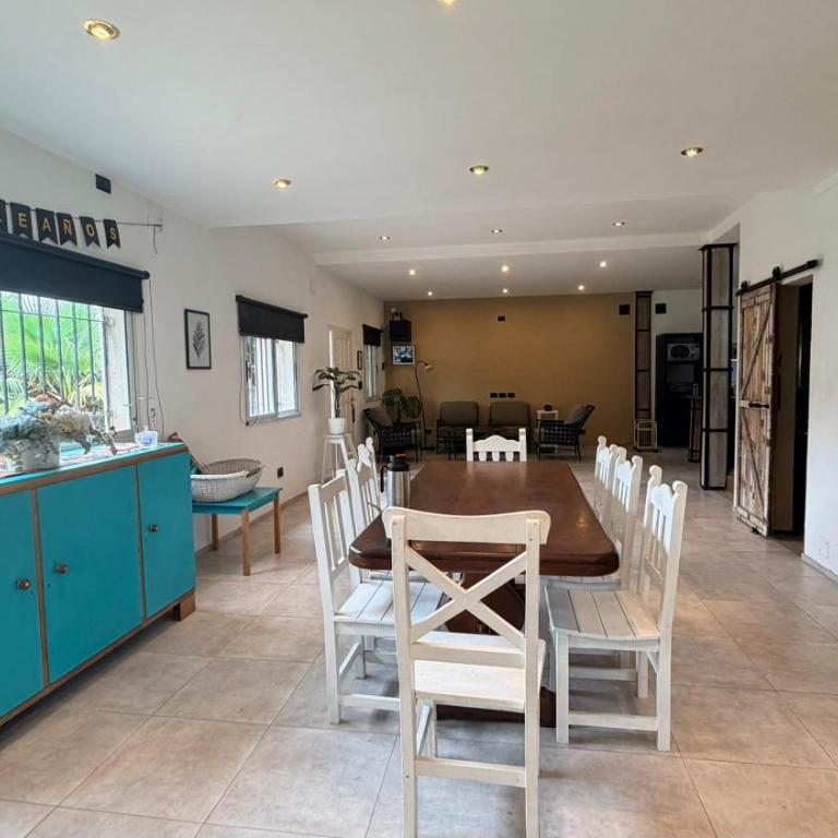 Casa quinta pileta y parrilla en General Rodríguez - Three-Bedroom Villa - 7