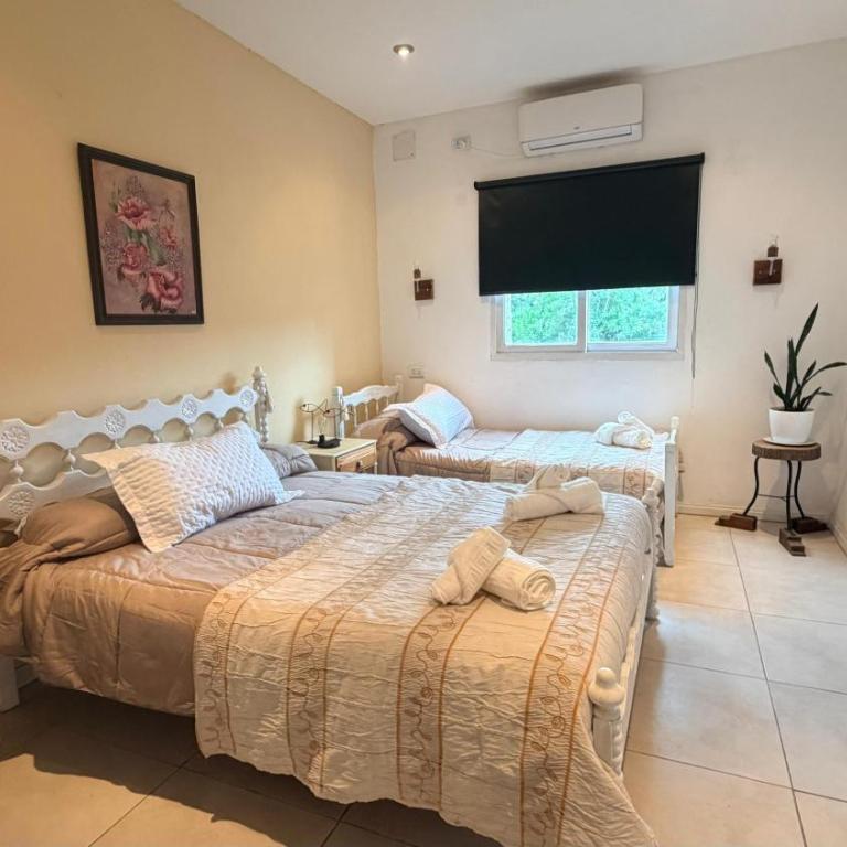 Casa quinta pileta y parrilla en General Rodríguez - Three-Bedroom Villa - 48