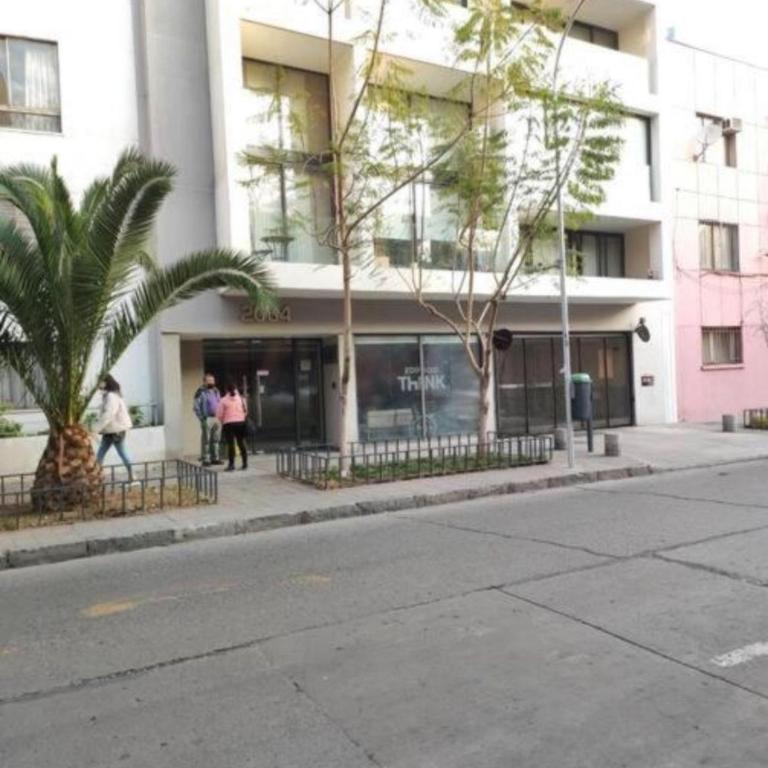 Dpto cercano al Movistar Arena 2 - One-Bedroom Apartment with Balcony and City View - 7