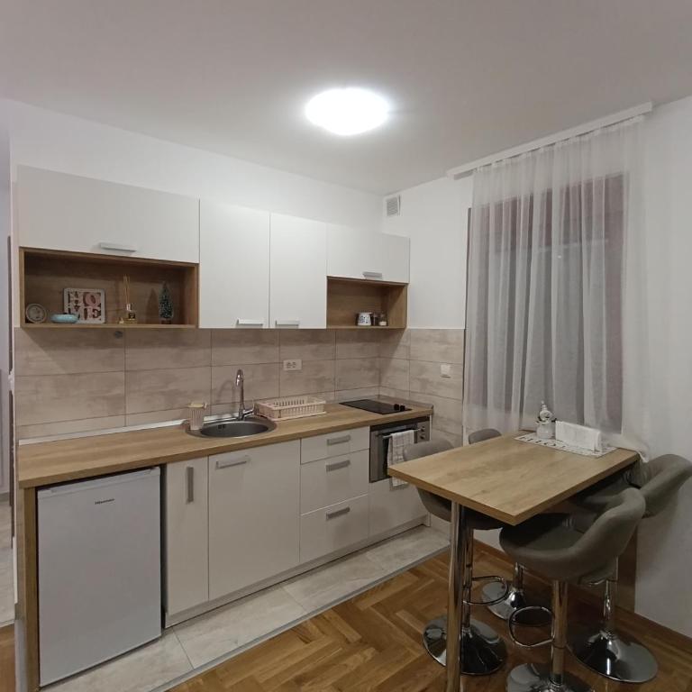 Apartman Viktor - One-Bedroom Apartment - 10