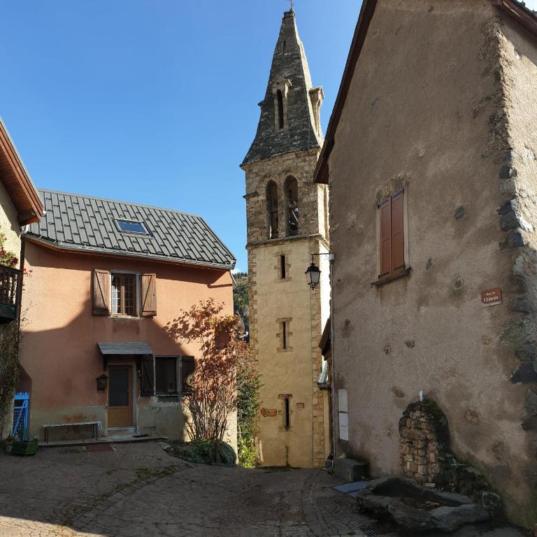 La Petite Tour - Maison de Ville 2 Chambres - 1