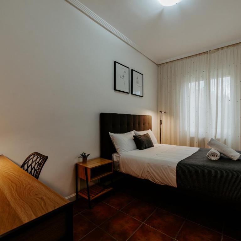 Casa Verde Logroño - Four-Bedroom House - 31
