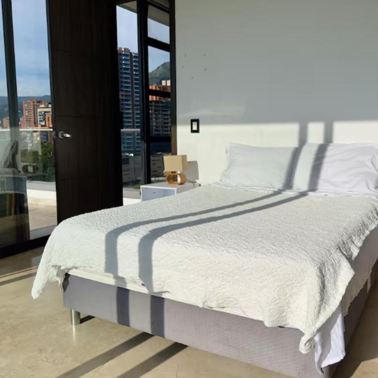 2003 Poblado TOP apartamento - One-Bedroom Apartment - 1