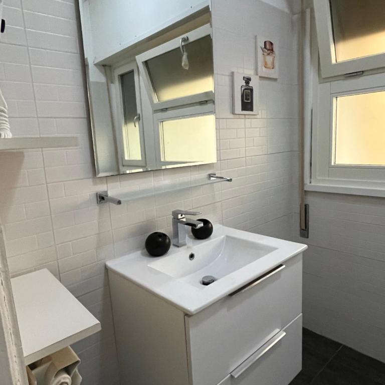 St Peter Lodge - Two-Bedroom House - 34